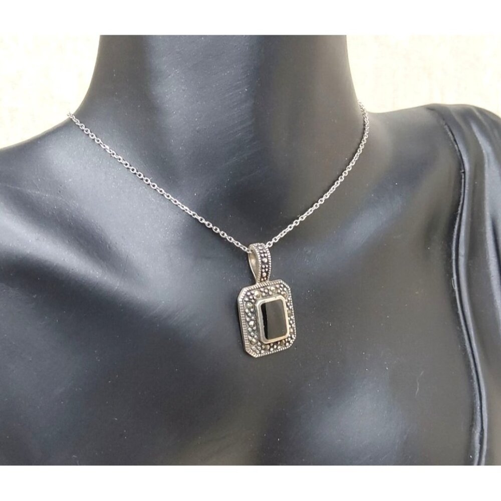 vintage sterling silver black onyx inset pendant w/sterling silver necklace